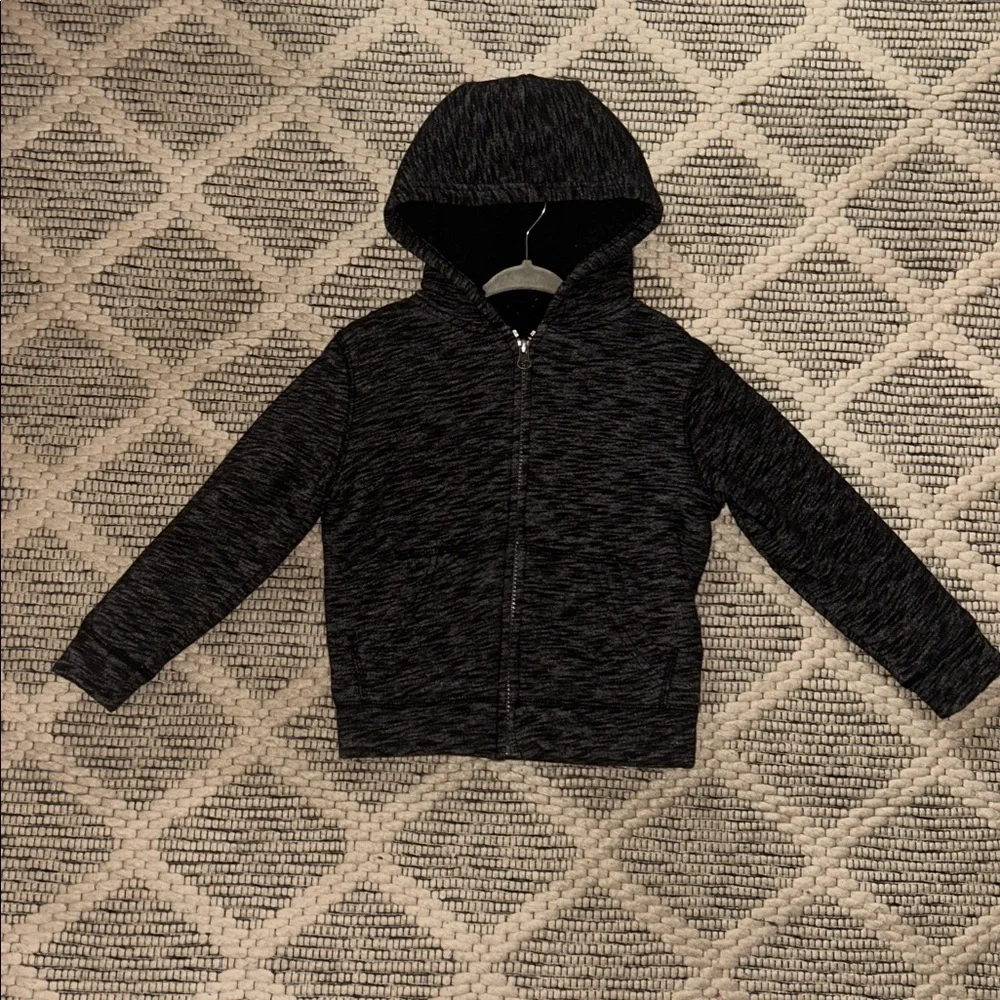 Boys Fleece Sherpa Lined Zip Up Hoodie Black/Grey size 4T